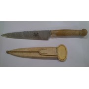 Tandil - Cuchillo con mango de cuero trenzado