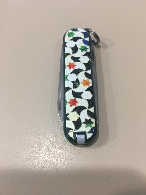 Victorinox - Navaja Classic Serie Al Andalus 4