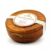 D.R. Harris - Bol de madera de caoba con jabón de afeitar de almendra de 100 g